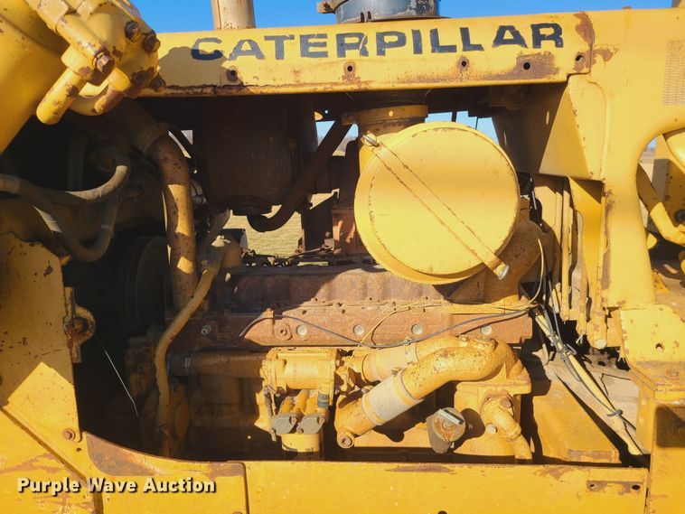 image for item JW9835 Caterpillar D7G  dozer