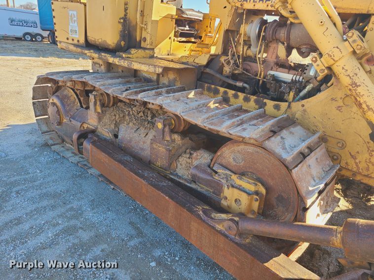 image for item JW9835 Caterpillar D7G  dozer