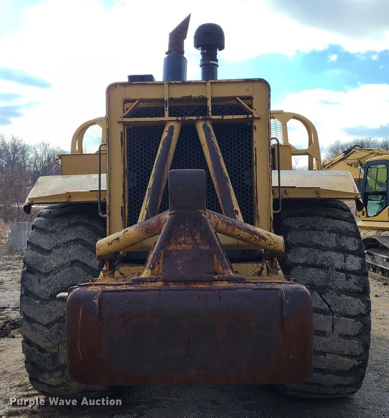 image for item JW9836 1981 Caterpillar 627B  conventional scraper