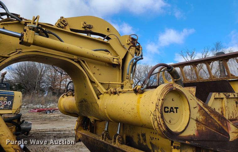 image for item JW9836 1981 Caterpillar 627B  conventional scraper