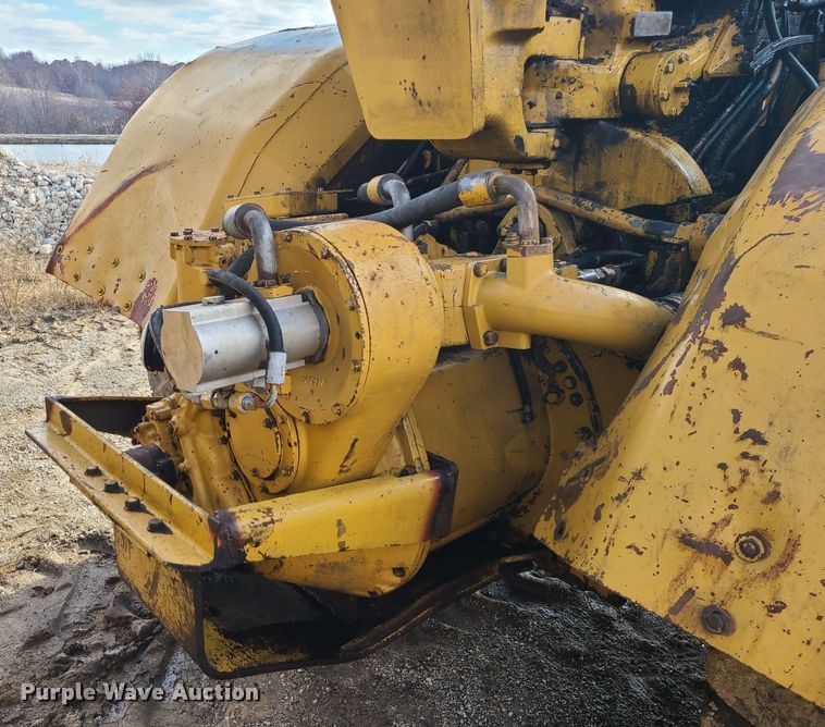 image for item JW9836 1981 Caterpillar 627B  conventional scraper