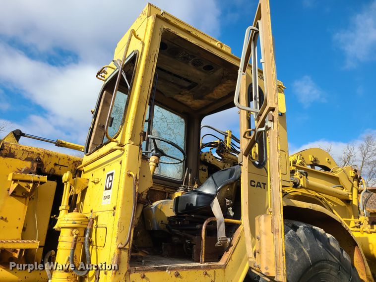 image for item JW9836 1981 Caterpillar 627B  conventional scraper
