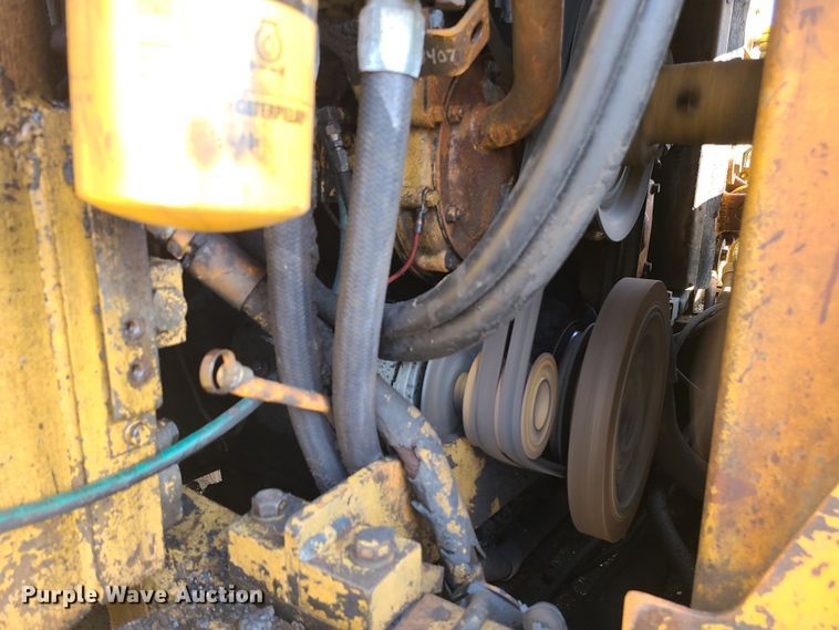 image for item JW9836 1981 Caterpillar 627B  conventional scraper