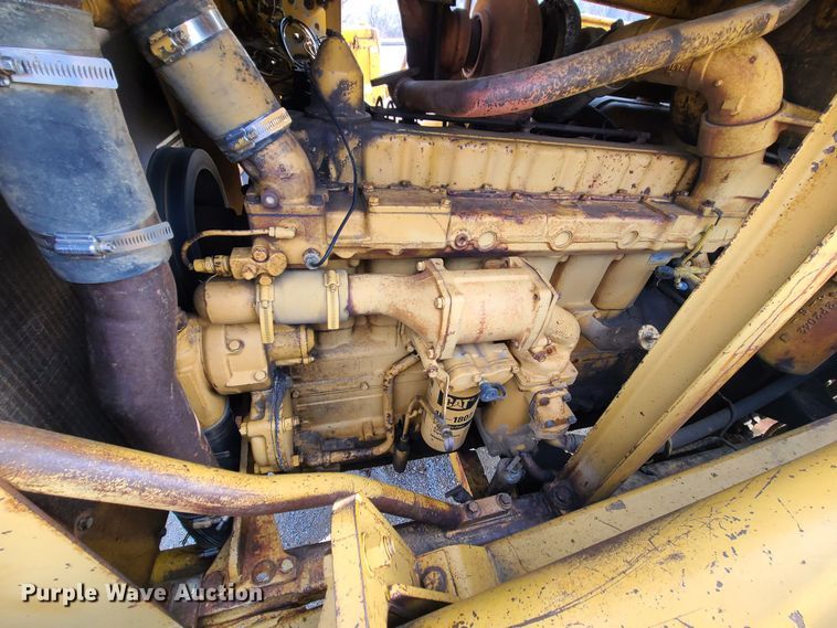 image for item JW9836 1981 Caterpillar 627B  conventional scraper