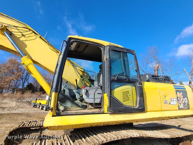 image for item JW9837 2006 Komatsu PC300LC-7E0  excavator