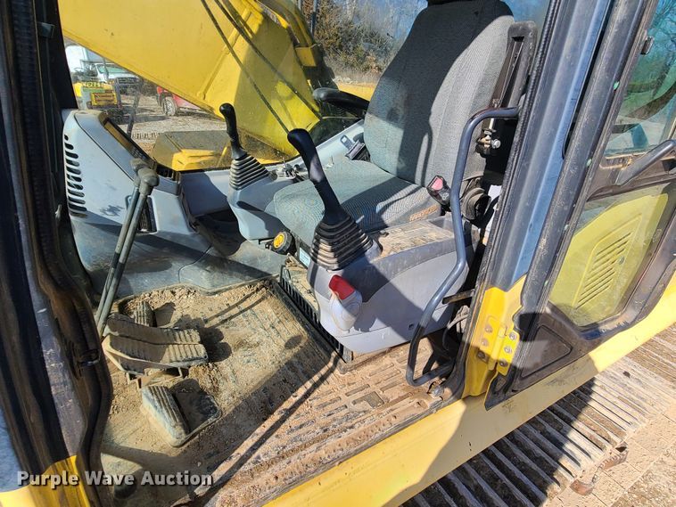 image for item JW9837 2006 Komatsu PC300LC-7E0  excavator