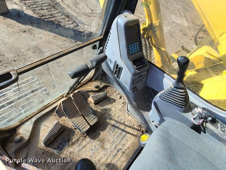 image for item JW9837 2006 Komatsu PC300LC-7E0  excavator
