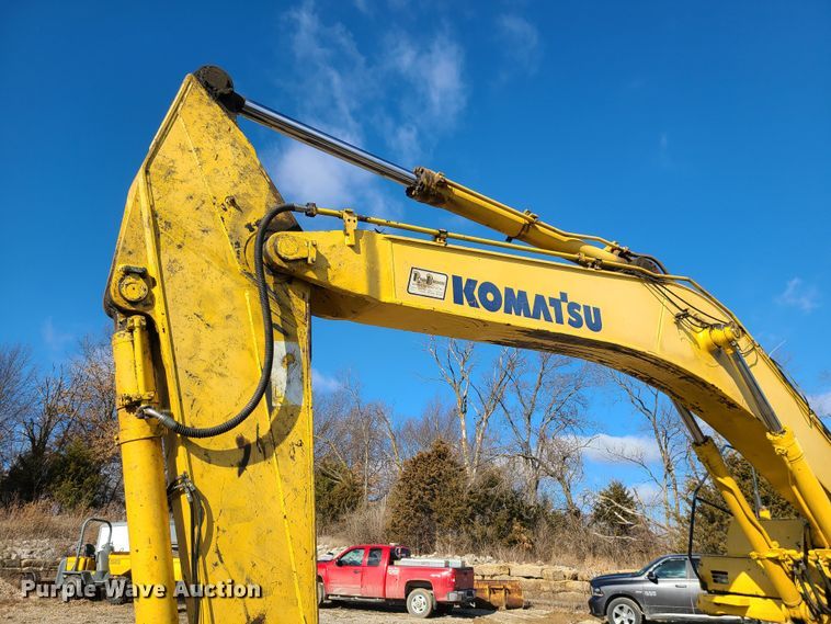 image for item JW9837 2006 Komatsu PC300LC-7E0  excavator