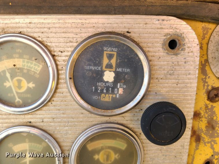 image for item JW9838 1979 Caterpillar 627B  conventional scraper