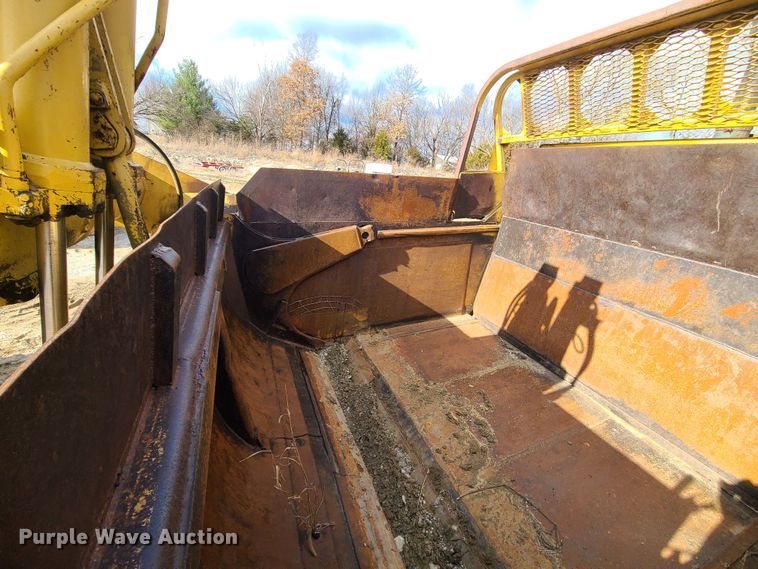 image for item JW9838 1979 Caterpillar 627B  conventional scraper