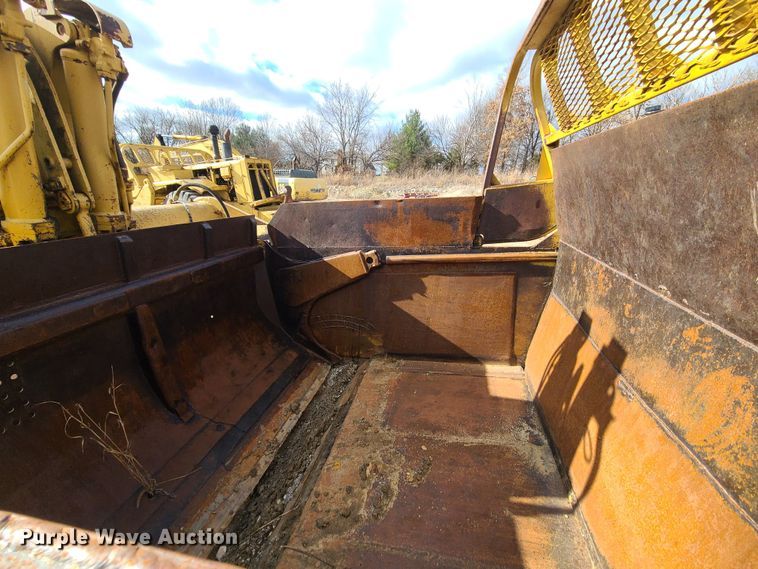 image for item JW9838 1979 Caterpillar 627B  conventional scraper