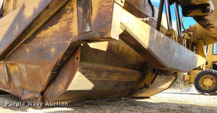 image for item JW9838 1979 Caterpillar 627B  conventional scraper