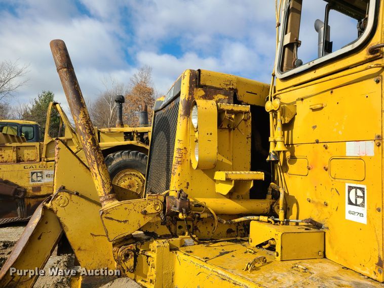 image for item JW9838 1979 Caterpillar 627B  conventional scraper