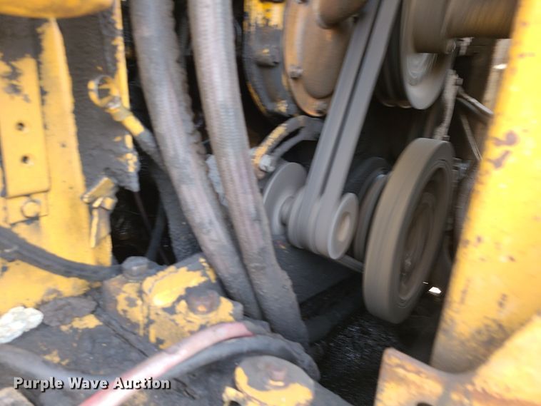 image for item JW9838 1979 Caterpillar 627B  conventional scraper