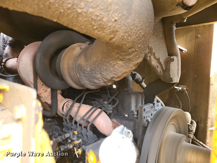 image for item JW9838 1979 Caterpillar 627B  conventional scraper