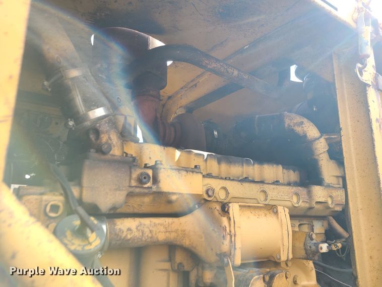 image for item JW9838 1979 Caterpillar 627B  conventional scraper