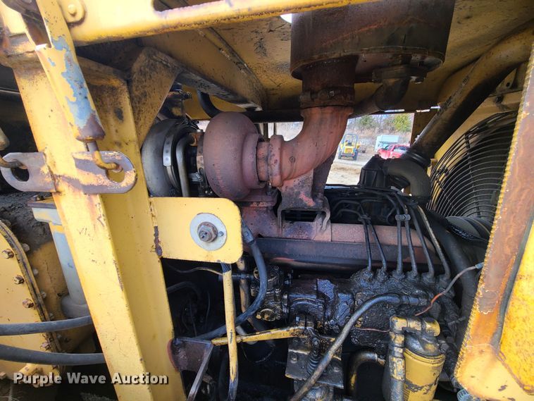 image for item JW9838 1979 Caterpillar 627B  conventional scraper