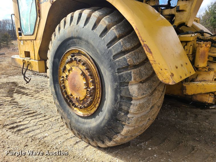 image for item JW9838 1979 Caterpillar 627B  conventional scraper