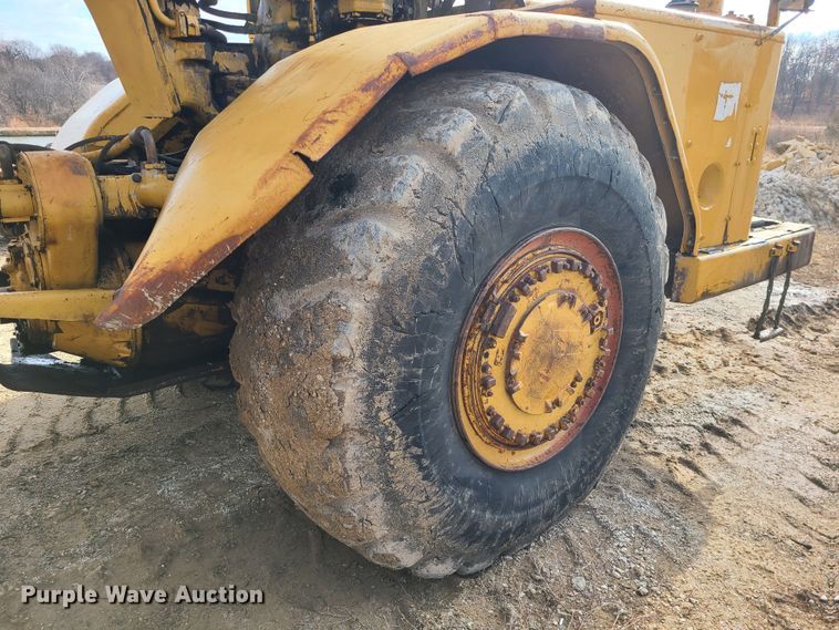 image for item JW9838 1979 Caterpillar 627B  conventional scraper
