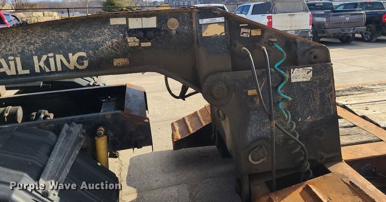 image for item JW9839 1987 Trail King HG  lowboy equipment trailer