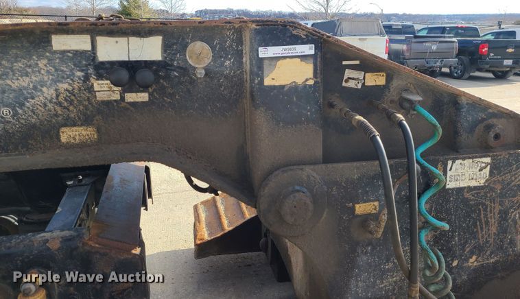 image for item JW9839 1987 Trail King HG  lowboy equipment trailer