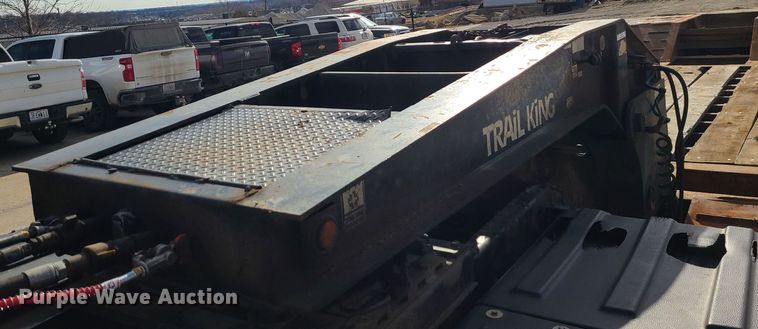 image for item JW9839 1987 Trail King HG  lowboy equipment trailer