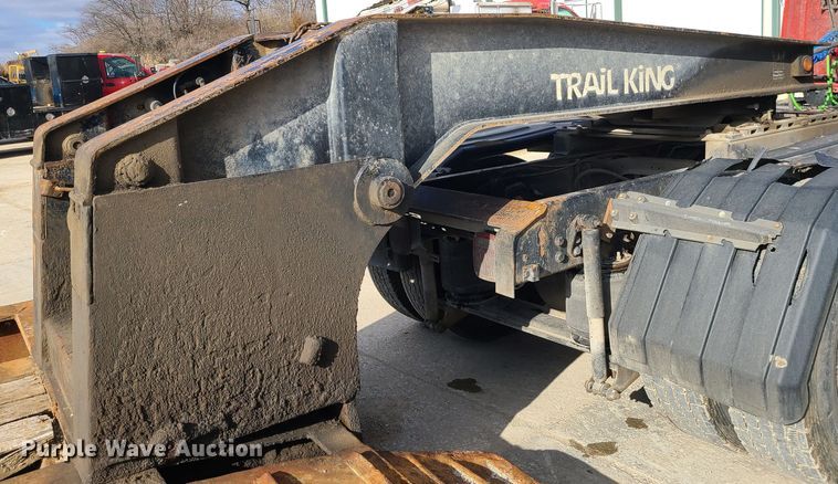 image for item JW9839 1987 Trail King HG  lowboy equipment trailer