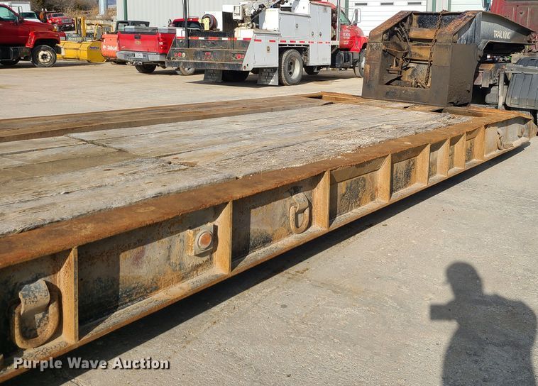 image for item JW9839 1987 Trail King HG  lowboy equipment trailer