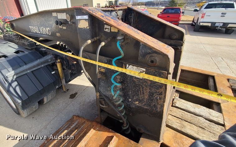 image for item JW9839 1987 Trail King HG  lowboy equipment trailer