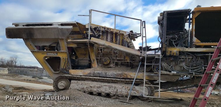 image for item JW9843 Hartl  crusher