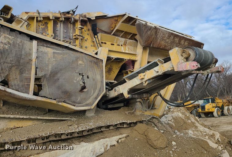 image for item JW9843 Hartl  crusher