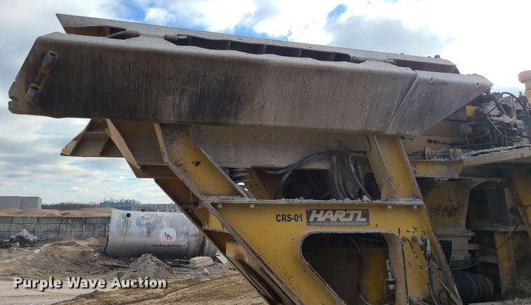 image for item JW9843 Hartl  crusher