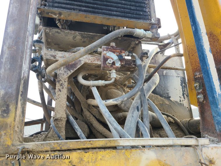 image for item JW9843 Hartl  crusher