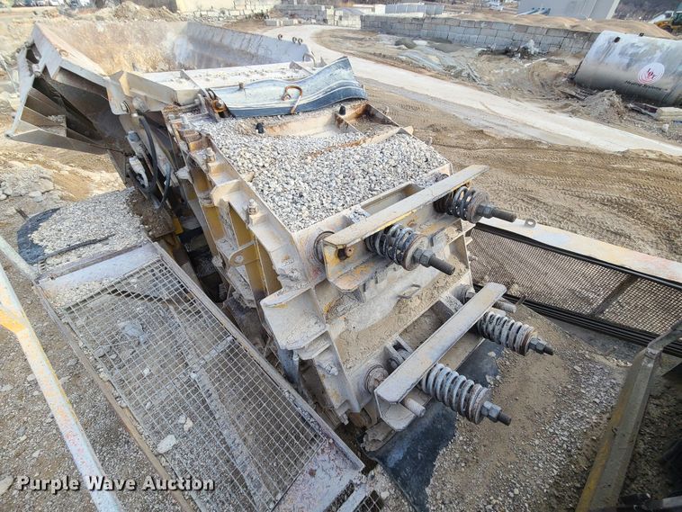 image for item JW9843 Hartl  crusher