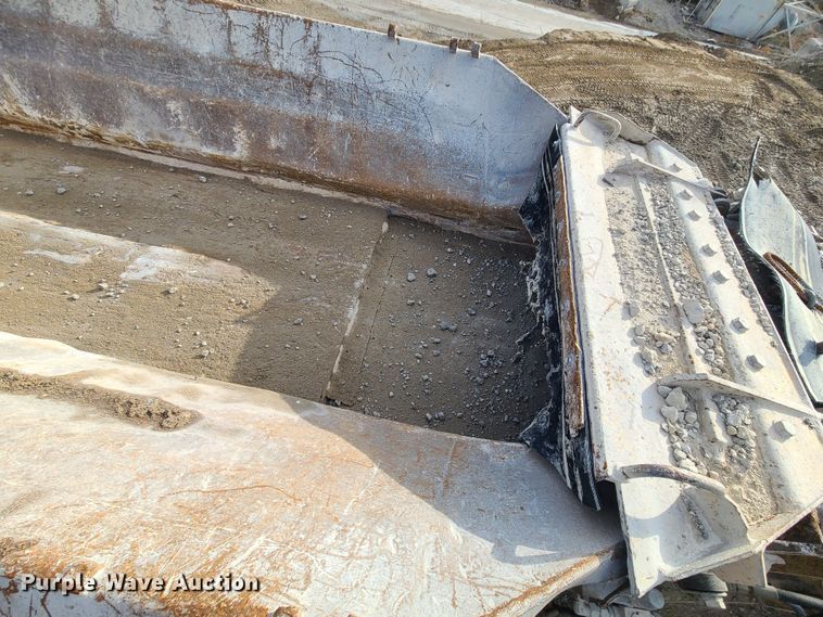 image for item JW9843 Hartl  crusher