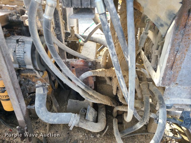 image for item JW9843 Hartl  crusher