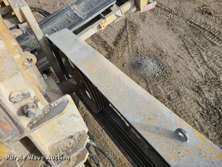 image for item JW9843 Hartl  crusher