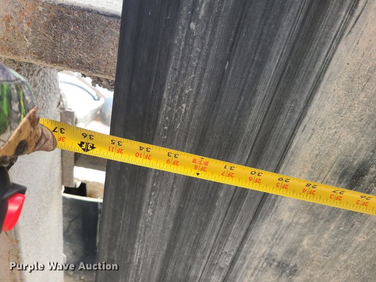 image for item JW9843 Hartl  crusher