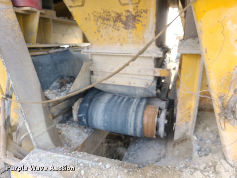image for item JW9843 Hartl  crusher
