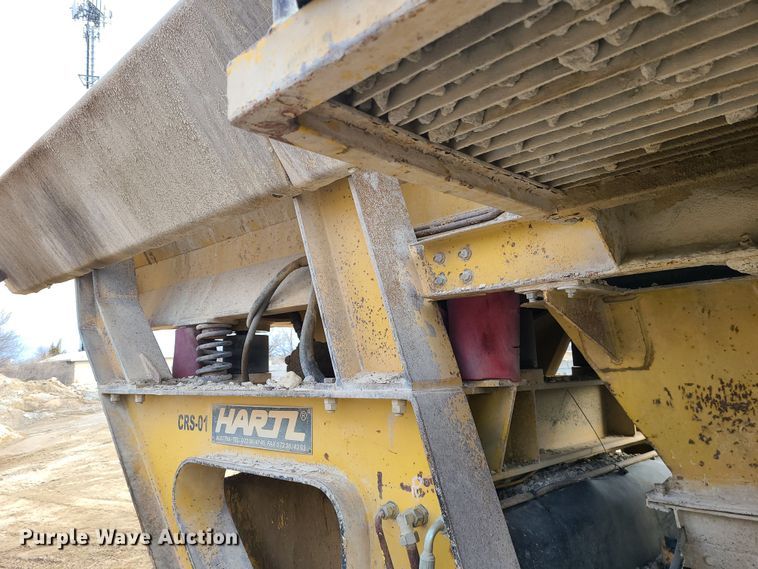image for item JW9843 Hartl  crusher