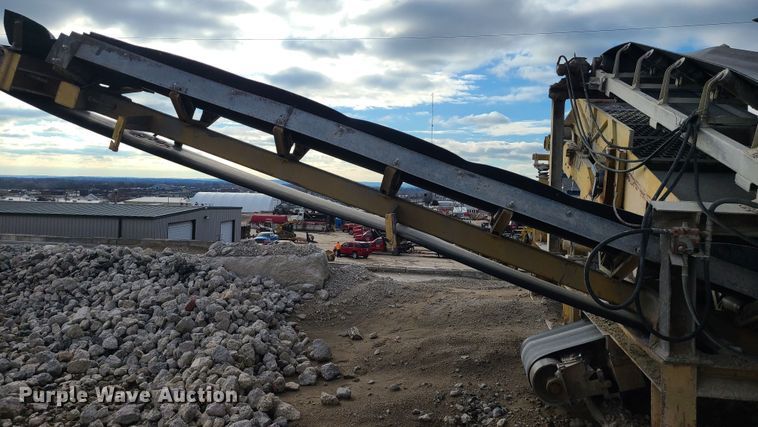 image for item JW9843 Hartl  crusher