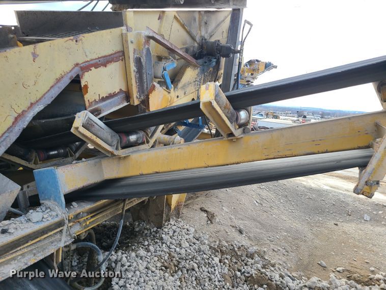 image for item JW9843 Hartl  crusher