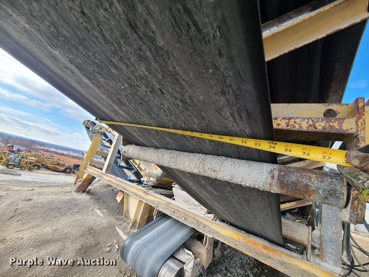 image for item JW9843 Hartl  crusher