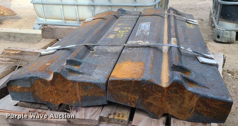 image for item JW9843 Hartl  crusher