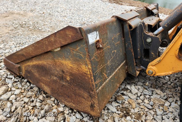 image for item KT9493 2019 Case TR270  tracked skid steer loader