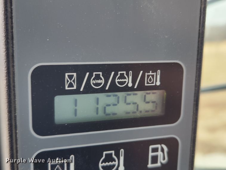 image for item KT9493 2019 Case TR270  tracked skid steer loader