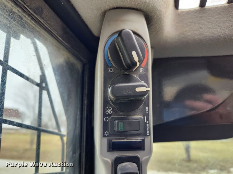 image for item KT9493 2019 Case TR270  tracked skid steer loader