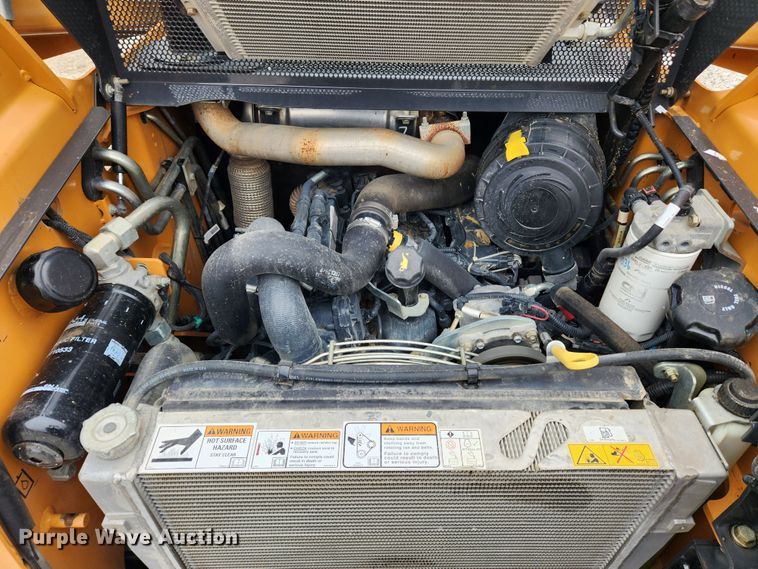 image for item KT9493 2019 Case TR270  tracked skid steer loader