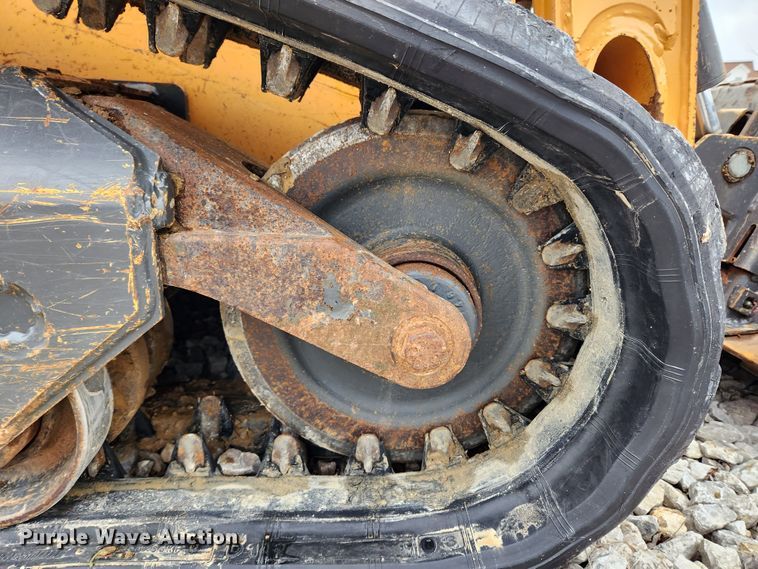 image for item KT9493 2019 Case TR270  tracked skid steer loader