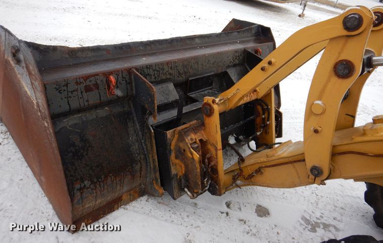 image for item KW9543 1999 Caterpillar 902  wheel loader